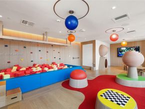 1000 Brickell Plaza 4809, Miami FL 33131