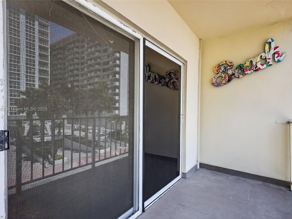 1245 West Ave 401, Miami Beach FL 33139