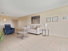 3100 N Palm Aire Dr 703, Pompano Beach FL 33069