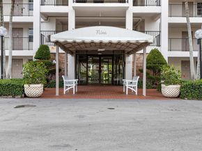 3100 N Palm Aire Dr 703, Pompano Beach FL 33069