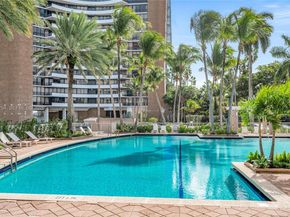 720 NE 69th St 12W, Miami FL 33138