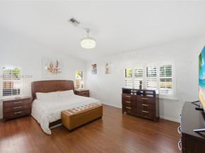 10781 NW 18th Dr, Plantation FL 33322