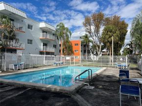 11309 SW 200th St 103C, Miami FL 33157