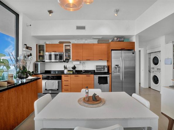 3470 E Coast Ave H0904, Miami FL 33137