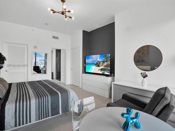 3470 E Coast Ave H0904, Miami FL 33137