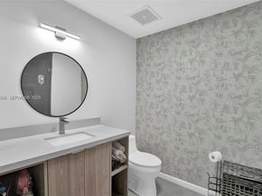 3470 E Coast Ave H0904, Miami FL 33137