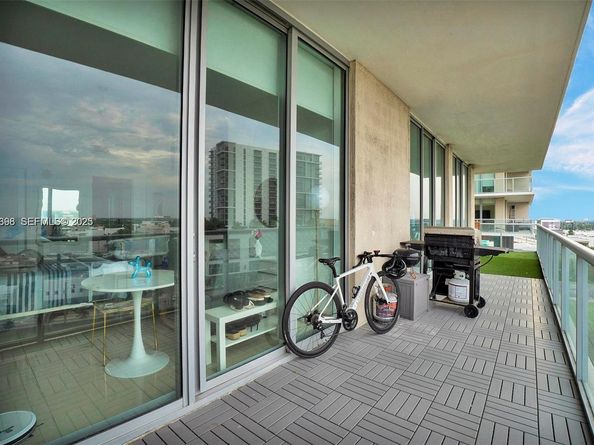 3470 E Coast Ave H0904, Miami FL 33137