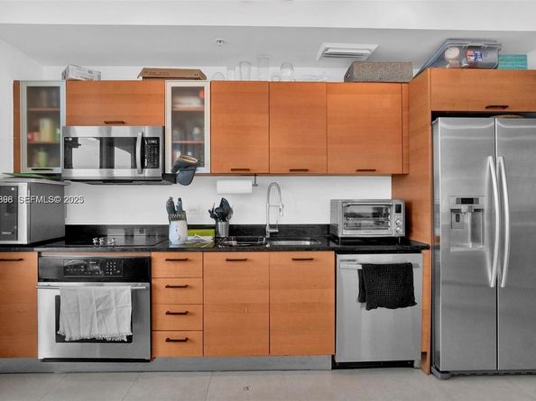 3470 E Coast Ave H0904, Miami FL 33137