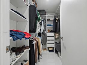 1080 Brickell Ave 209, Miami FL 33131