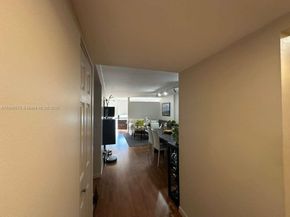 1000 Parkview Dr 627, Hallandale Beach FL 33009