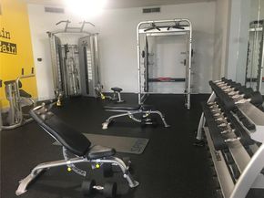 1000 Parkview Dr 627, Hallandale Beach FL 33009