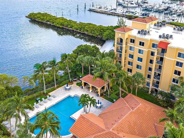 1200 Scotia Dr 203, Hypoluxo FL 33462