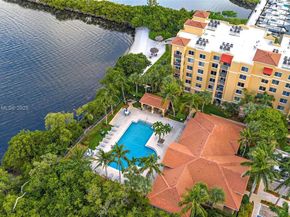 1200 Scotia Dr 203, Hypoluxo FL 33462