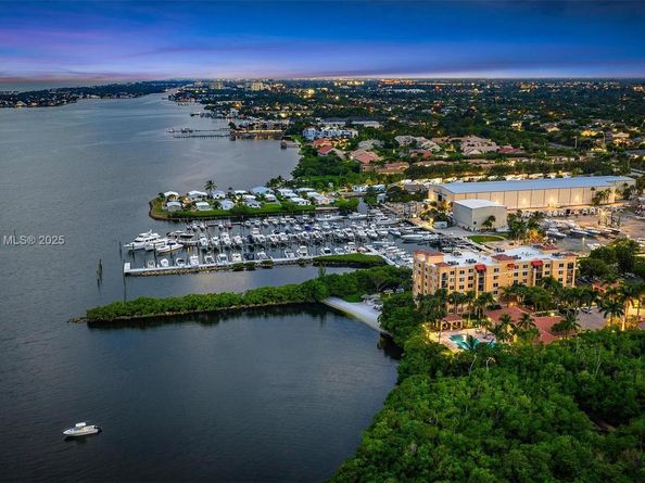 1200 Scotia Dr 203, Hypoluxo FL 33462