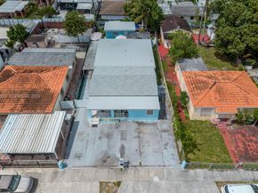 141 E 16th St, Hialeah FL 33010