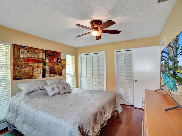 10967 NW 12th Dr, Coral Springs FL 33071