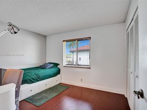 10967 NW 12th Dr, Coral Springs FL 33071