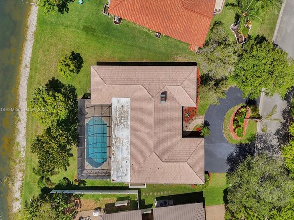 10967 NW 12th Dr, Coral Springs FL 33071