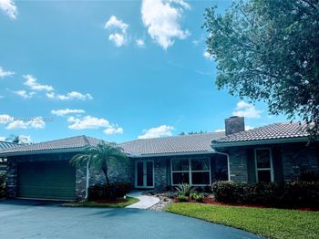 10967 NW 12th Dr