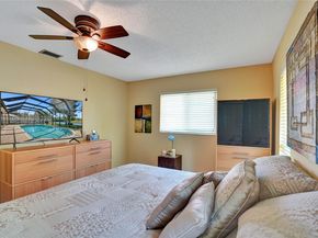 10967 NW 12th Dr, Coral Springs FL 33071