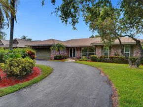 10967 NW 12th Dr, Coral Springs FL 33071