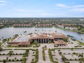 12500 SW 6th St 307N, Pembroke Pines FL 33027