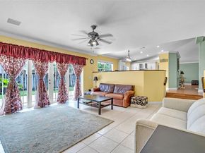 11331 NW 64th Ter, Doral FL 33178