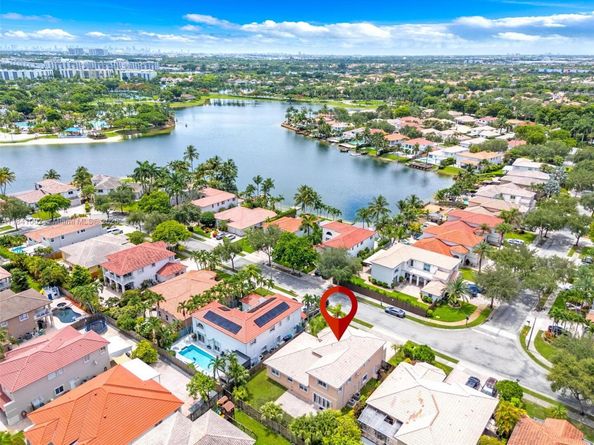 11331 NW 64th Ter, Doral FL 33178