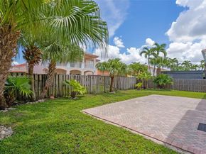 11331 NW 64th Ter, Doral FL 33178