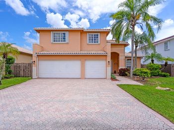 11331 NW 64th Ter