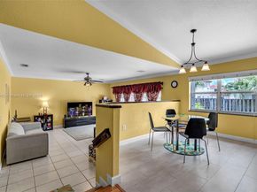 11331 NW 64th Ter, Doral FL 33178