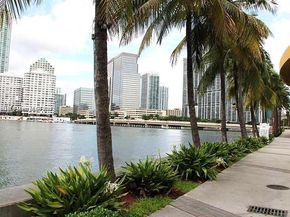 999 SW 1st Ave 2115, Miami FL 33130