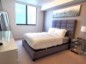 999 SW 1st Ave 2115, Miami FL 33130