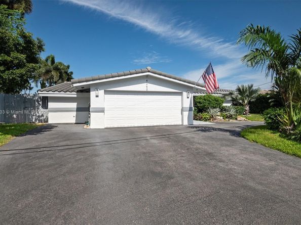 4260 NE 16th Ter, Oakland Park FL 33334