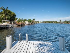 4260 NE 16th Ter, Oakland Park FL 33334