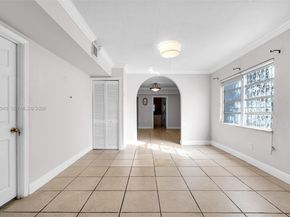 2007 SW 60th Ave, Miami FL 33155