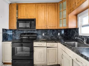 2007 SW 60th Ave, Miami FL 33155