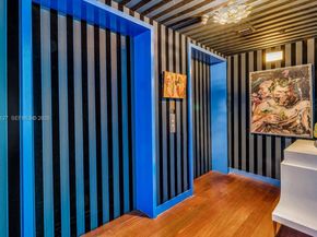 1000 S Pointe Dr 1503, Miami Beach FL 33139