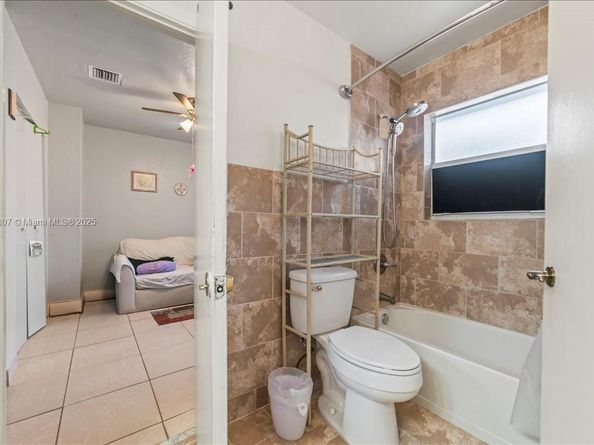 612 NW 15th Ave, Fort Lauderdale FL 33311