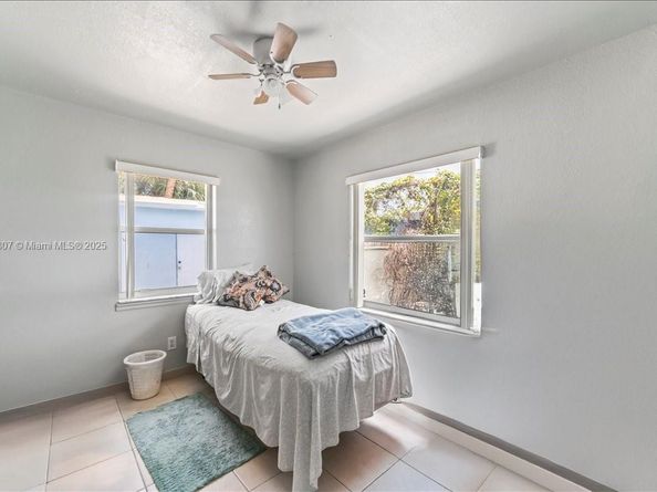612 NW 15th Ave, Fort Lauderdale FL 33311