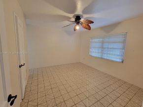 291 E 4th Ave 2, Hialeah FL 33010