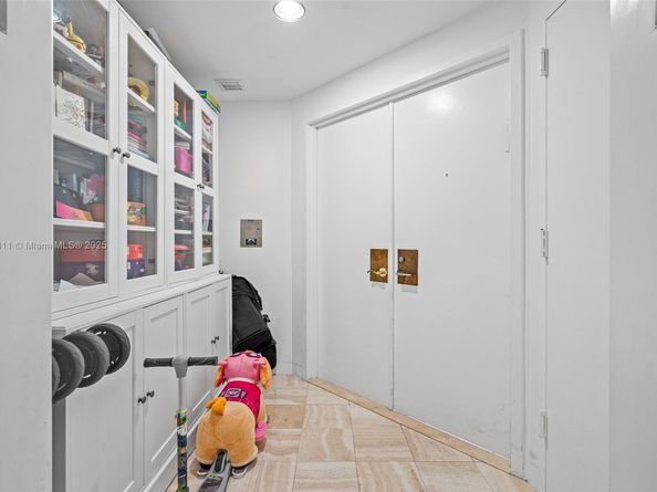 3801 NE 207th St 603, Aventura FL 33180