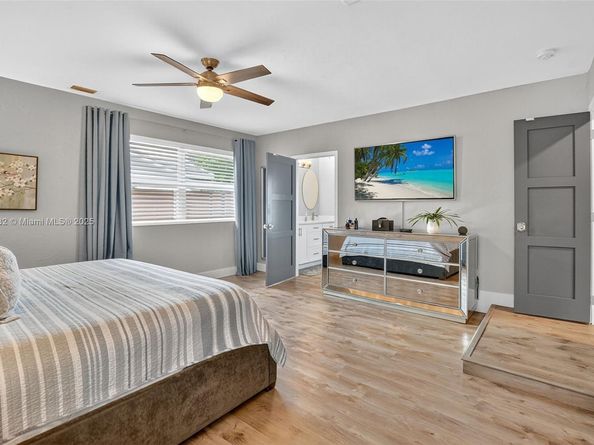 1019 SE 12th Ave, Deerfield Beach FL 33441