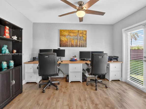 1019 SE 12th Ave, Deerfield Beach FL 33441