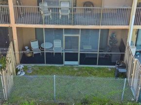 2750 NW 80th Ave, Sunrise FL 33322