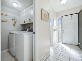 2750 NW 80th Ave, Sunrise FL 33322