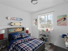 2956 NW 44 St, Miami FL 33142