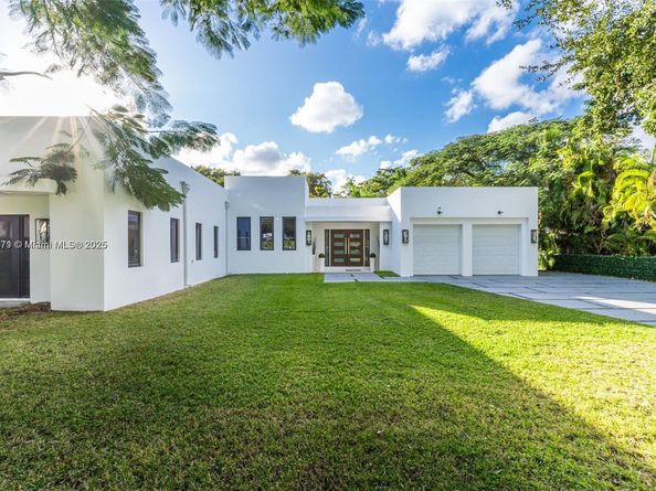 1120 Wallace St, Coral Gables FL 33134