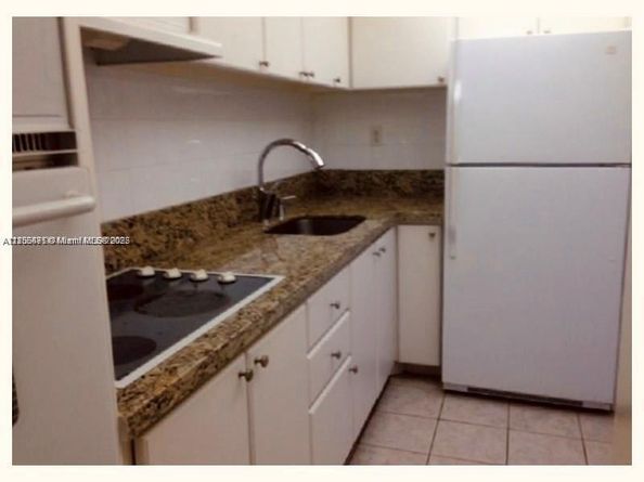 1000 West Ave 828, Miami Beach FL 33139
