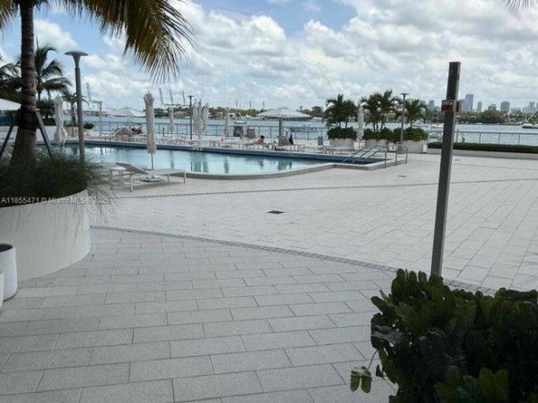 1000 West Ave 828, Miami Beach FL 33139